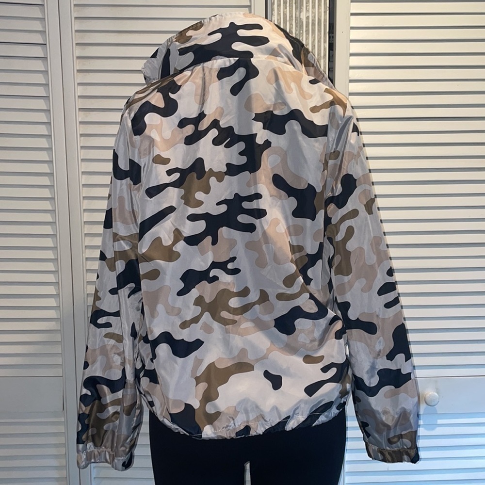 Juniors' J-2 by Jou Jou Hooded Windbreaker Jacket - Picture 8 of 10